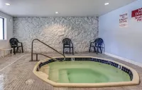 Motel 6 Coos Bay, or Hotel dekat Liberty Theater