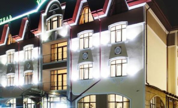 Hotel Raigond - Housity
