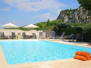 Maison Chenet - les Chambres Entre Vigne et Garrigue - Teritoria