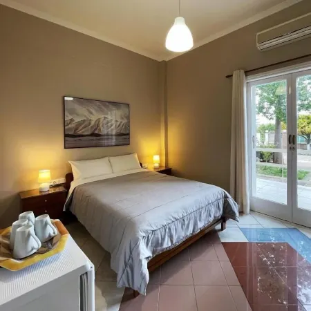 Vasilios Marinos Rooms