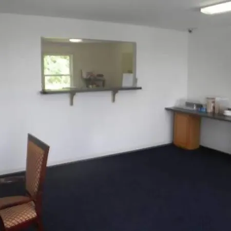 USA Inn and Suites Morgantown