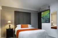Hotel la Colonia - 2-Star