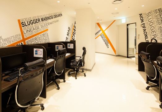 소노캄 거제의 야외 수영장 및 워터파크 전경