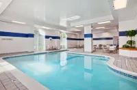 Embassy Suites by Hilton Columbus Dublin - Swimmingpools