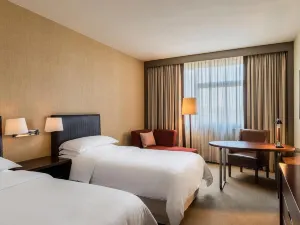 Sheraton Poznan Hotel