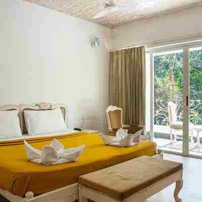 Royal Emirates Resort & Spa Rooms
