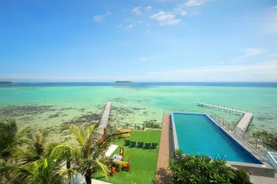Royal Ocean View Karimunjawa Hotel dekat Bandar Udara Dewandaru