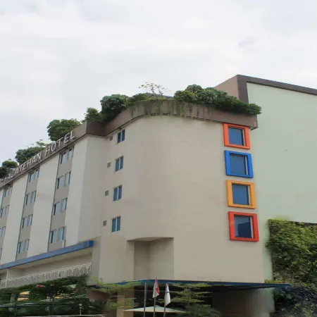 Hotel Urban Falatehan Blok M Отели рядом с достопримечательностью «Блок М»