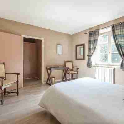 Logis Hôtel Saint-Romain Rooms