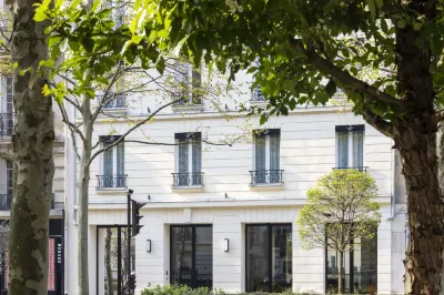 Hôtel Le 37 Bis Hôtels à proximité de : Musée Gaumont