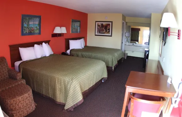 經濟型旅館及套房