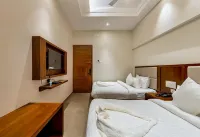 Grand Regal Отели в г. Сангли
