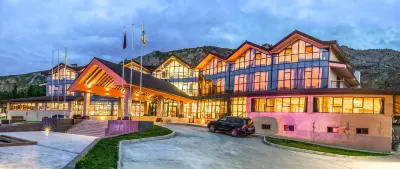 Resort World Terelj Hotel