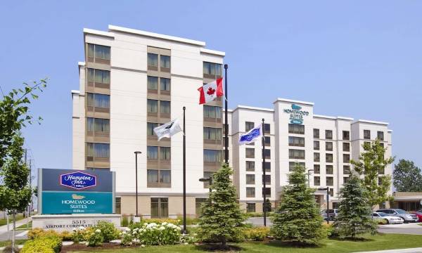 Homewood Suites by Hilton Toronto Airport Corporate Centre