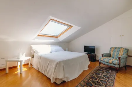 Exclusive Aparthotel la Reunion Отели в г. Равенна