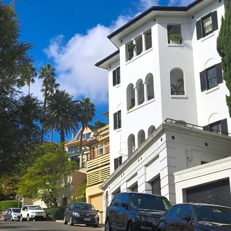 Edgecliff Lodge Motel