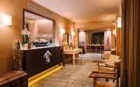 Tenuta De L'Annunziata - Natural Relais Hotel a Uggiate con Ronago