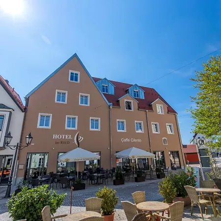 Hotel im Ried