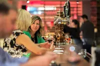 21C Museum Hotel Cincinnati - bar