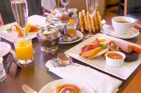 Earl of Doncaster Hotel - Breakfast