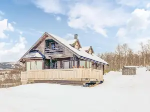 Cozy Home in Bogen I Ofoten with Sauna