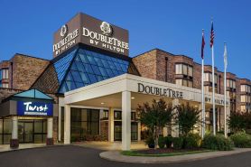 DoubleTree by Hilton Hotel Jackson