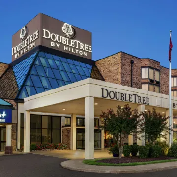 DoubleTree by Hilton Hotel Jackson