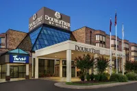 DoubleTree by Hilton Hotel Jackson Hotels in Jackson