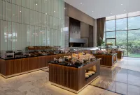 DoubleTree by Hilton Manisa - breakfast