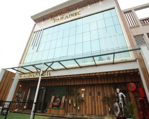 The Hotel Paradise Hotels in Gorakhpur