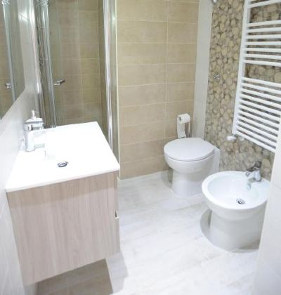 Quadruple Room with Private External Bathroom