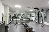 Best Western Plus Park Airport Hotel - Gym