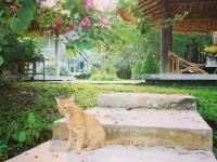 Ban Bang Home Resort Hotels near Chaosamran Beach