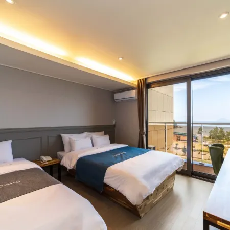 Byeonsan Cozy Cove Hotel Отели рядом с достопримечательностью «Музей Пуан-Селадон»