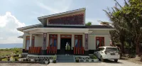 Marlin Homestay 2Br Samosir