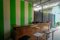 RedDoorz Syariah Near Terminal Mendolo Wonosobo 2