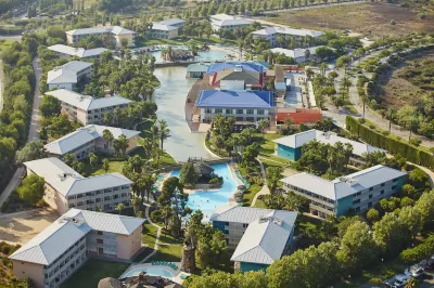 PortAventura Hotel Caribe - Includes unlimited access PortAventura Park & 1 access Ferrari Land Hotel di Vilaseca de Solcina