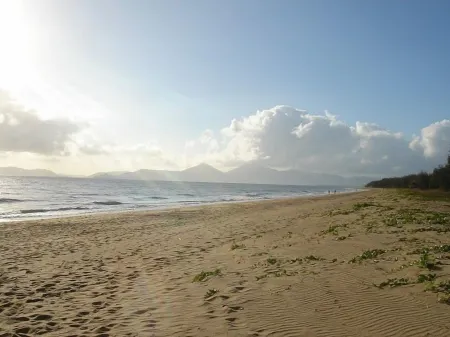 The Beach Place Отели в г. Йоркис Ноб