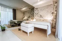 Villa Mirakul Hotels in Sukošan