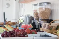 Carlisle House Inn - breakfast