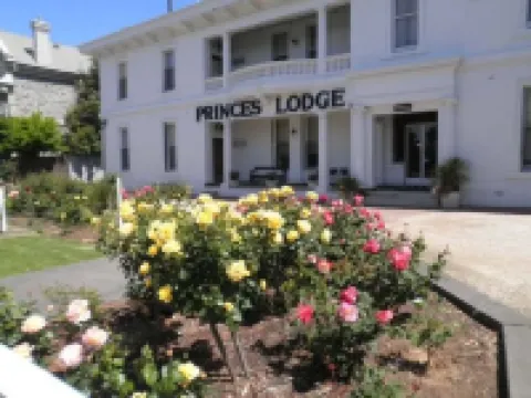 Princes Lodge Motel Các khách sạn gần Adelaide Zoo