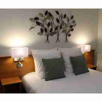 Hôtel de Paris - Jaligny sur Besbre Rooms