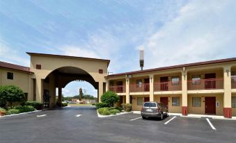 Red Roof Inn & Suites Richland