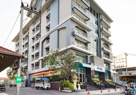 Adelphi Pattaya