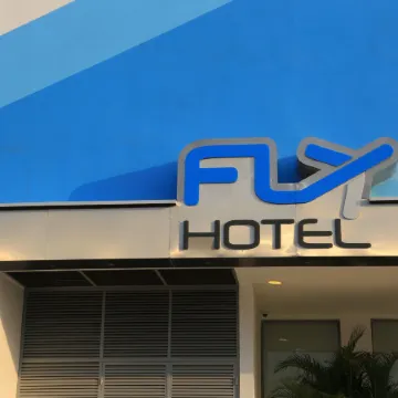 Fly Hotel