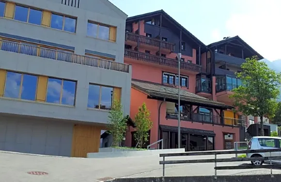 庫爾姆餐廳和酒店