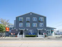 Hammock Inn & Suites North Beach Hotel