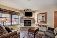 Spacious  in the Heart of Breckenridge Studio Condo by RedAwning Hotels in 