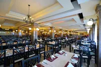 Qawra Palace Resort & Spa