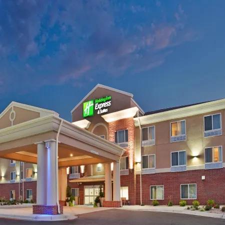 Holiday Inn Express & Suites EL DORADO, KS by IHG